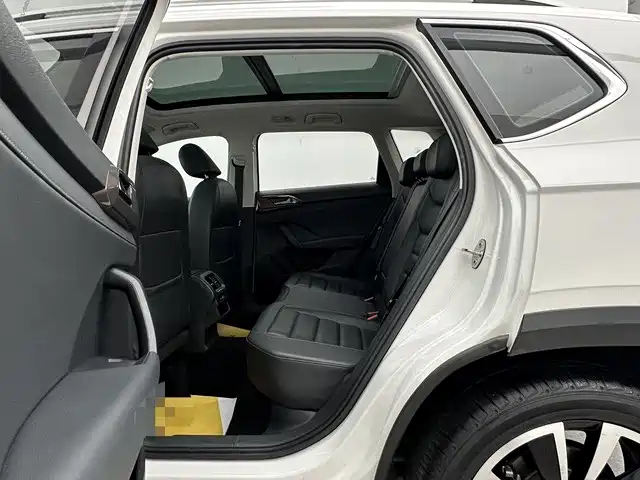 Volkswagen Tharu 2021 280TSI 2WD Luxury Plus фото 13