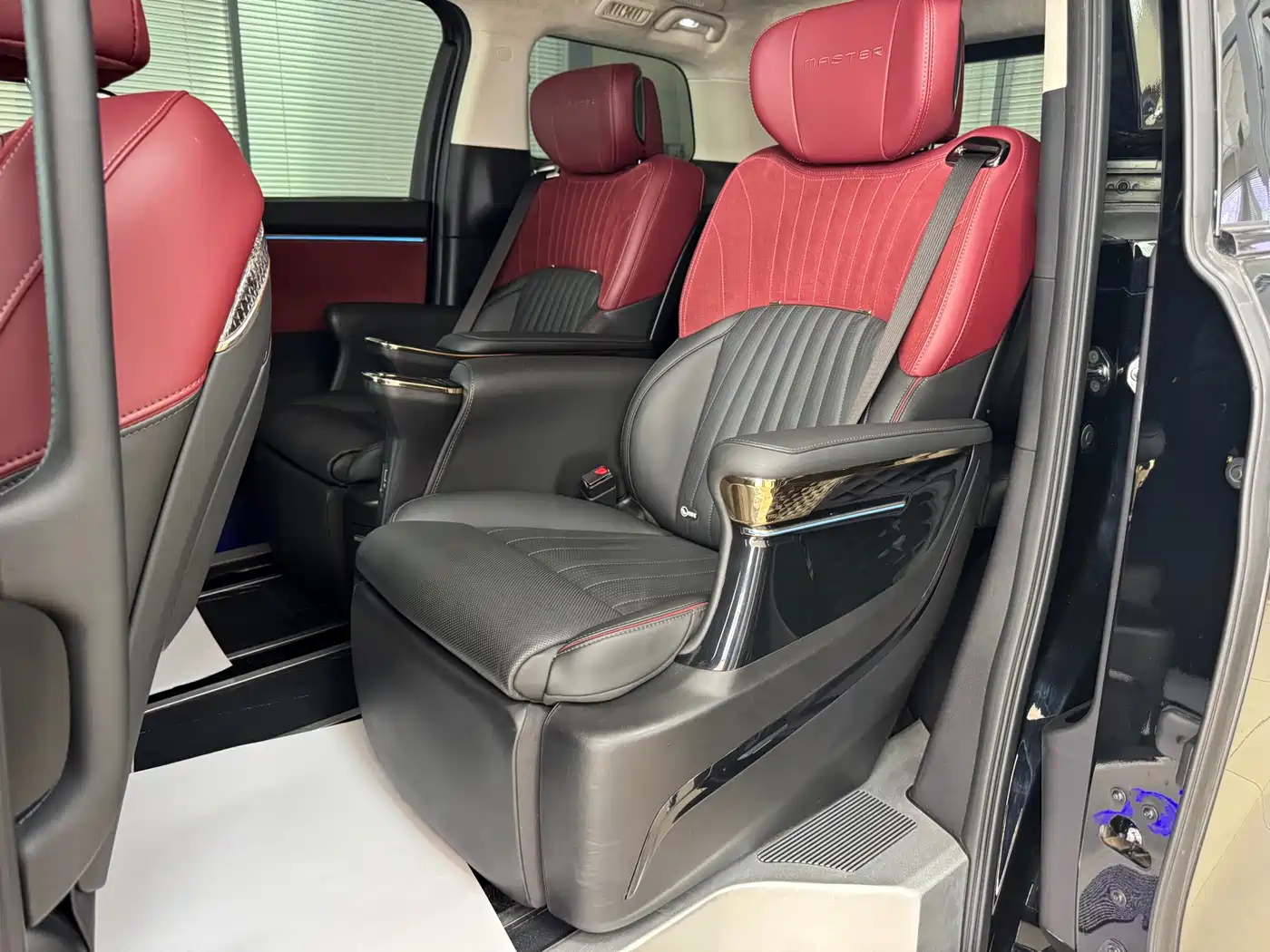 GAC Trumpchi Trumpchi E9 2024 E9 Master Edition фото 12