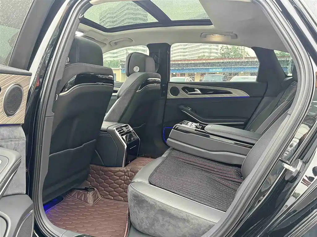 Hongqi H9 2020 3.0T Smart Connection Qi Chang Edition фото 21