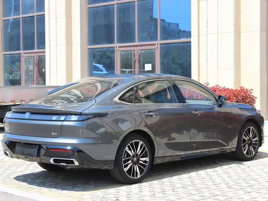 Changan Eado 2025 2025 Model Year Facelift 1.5T 500Bar Premium Edition