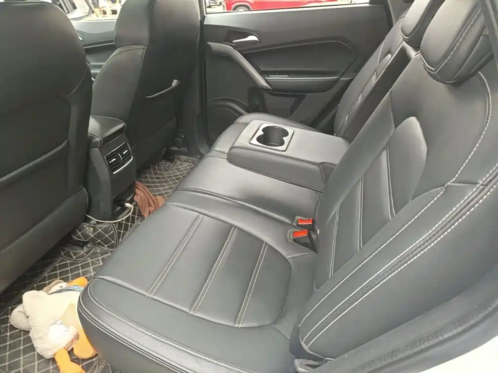 MG Roewe RX5 2019 2017 20T Automatic Luxury Edition
