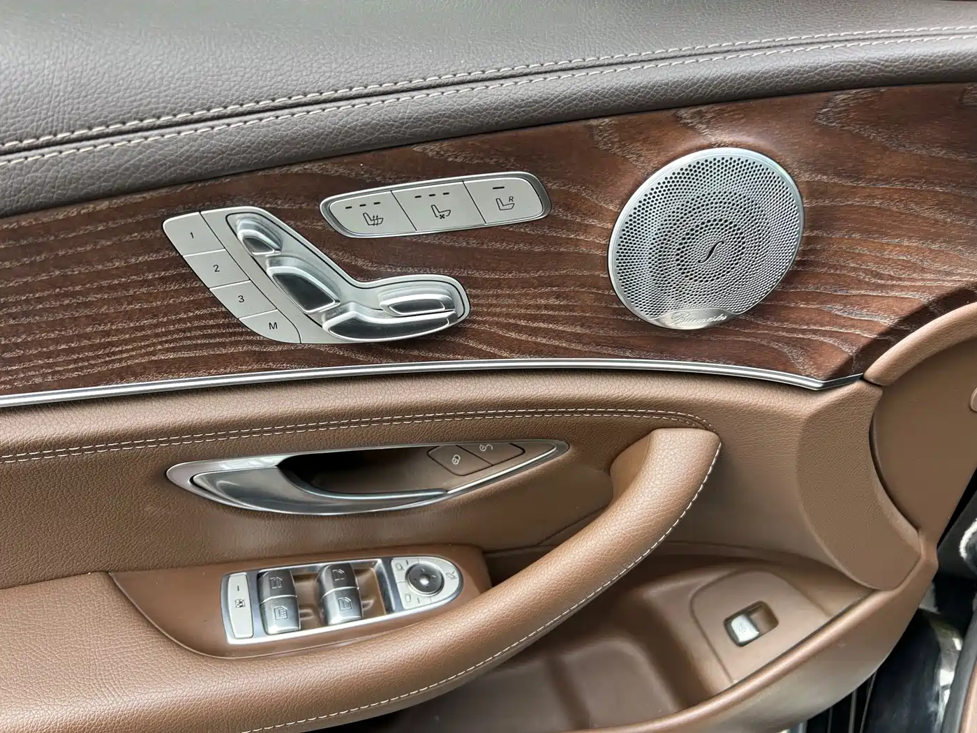 Mercedes-Benz E-Class 2021 E 300 L Premium фото 10