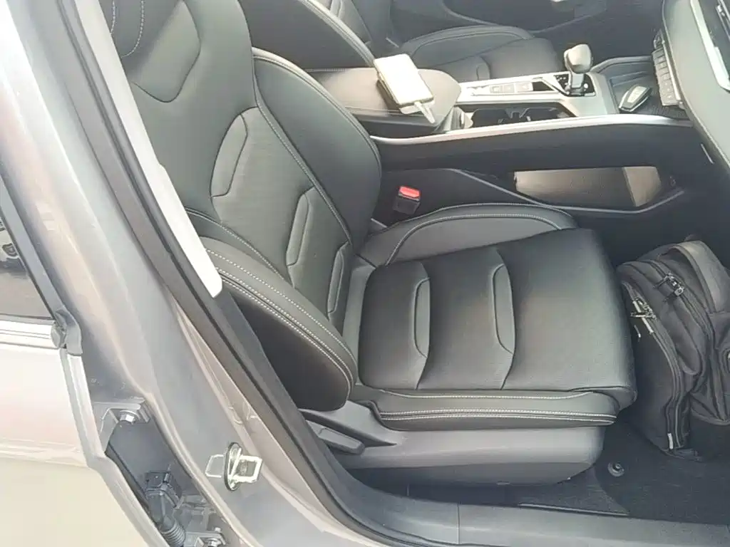 Фото 25 - Geely Preface