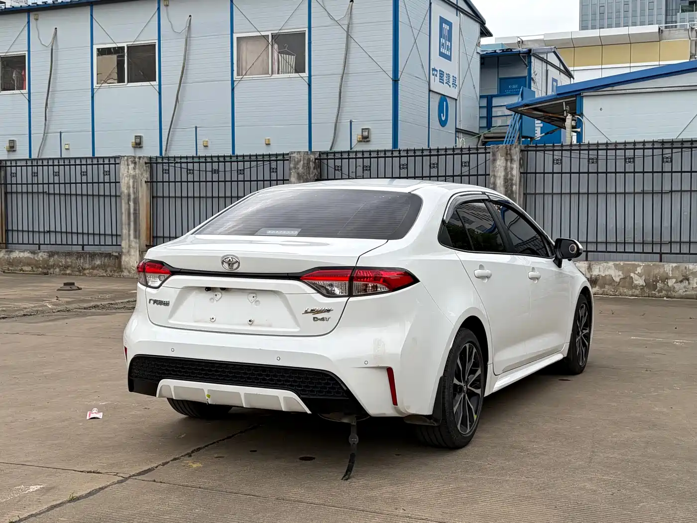 Toyota Levin 2021 185T CVT Sport Edition фото 7