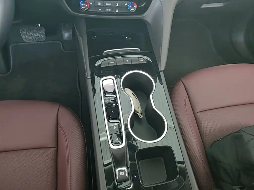 Buick Regal 2025 Model Base Type фото 14