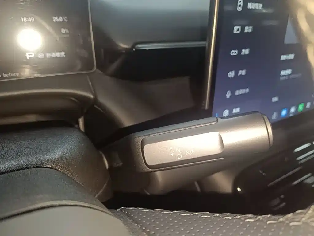 Aion V 2025 2024 Aion T-Rex 650 Smart Luxury Edition