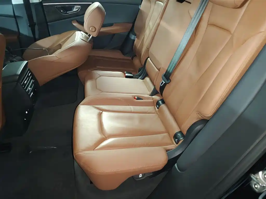 Audi Q8 2019 55 TFSI Luxury Dynamic фото 24