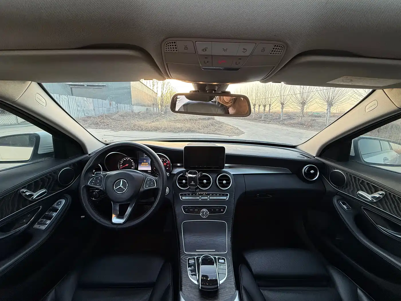 Mercedes-Benz C-Class 2016 C 180 L Sport фото 8