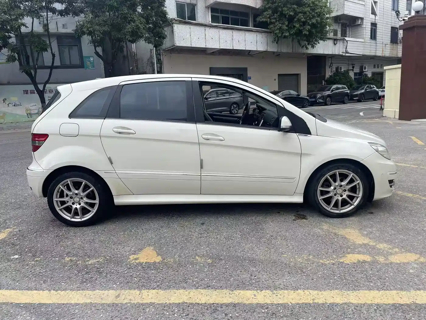 Mercedes-Benz B-Class 2009 B 200 Fashion фото 4