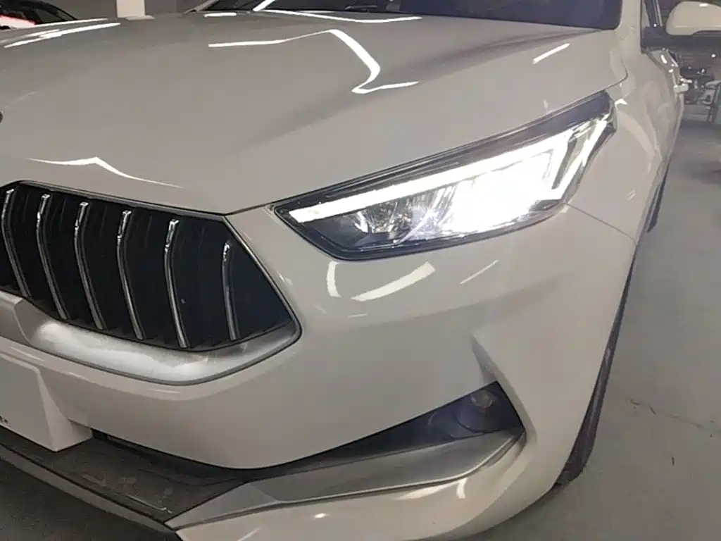 Фото 24 - Kia K3