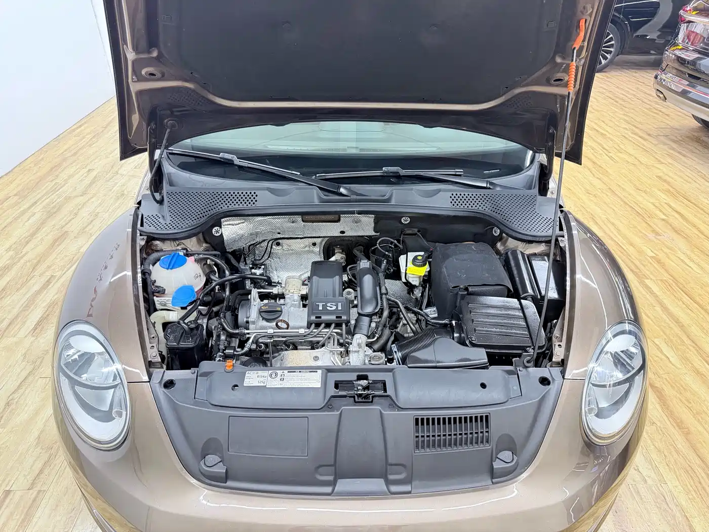 Volkswagen Beetle 2013 1.2TSI Comfort фото 10