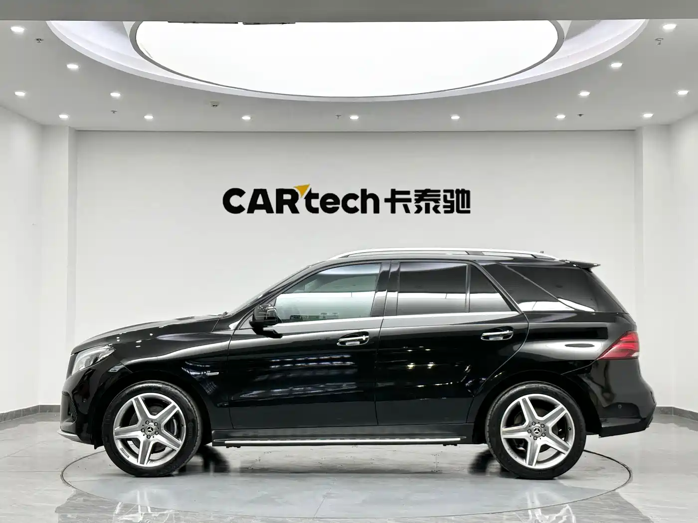 Mercedes-Benz GLE 2017 GLE 400 4MATIC фото 5