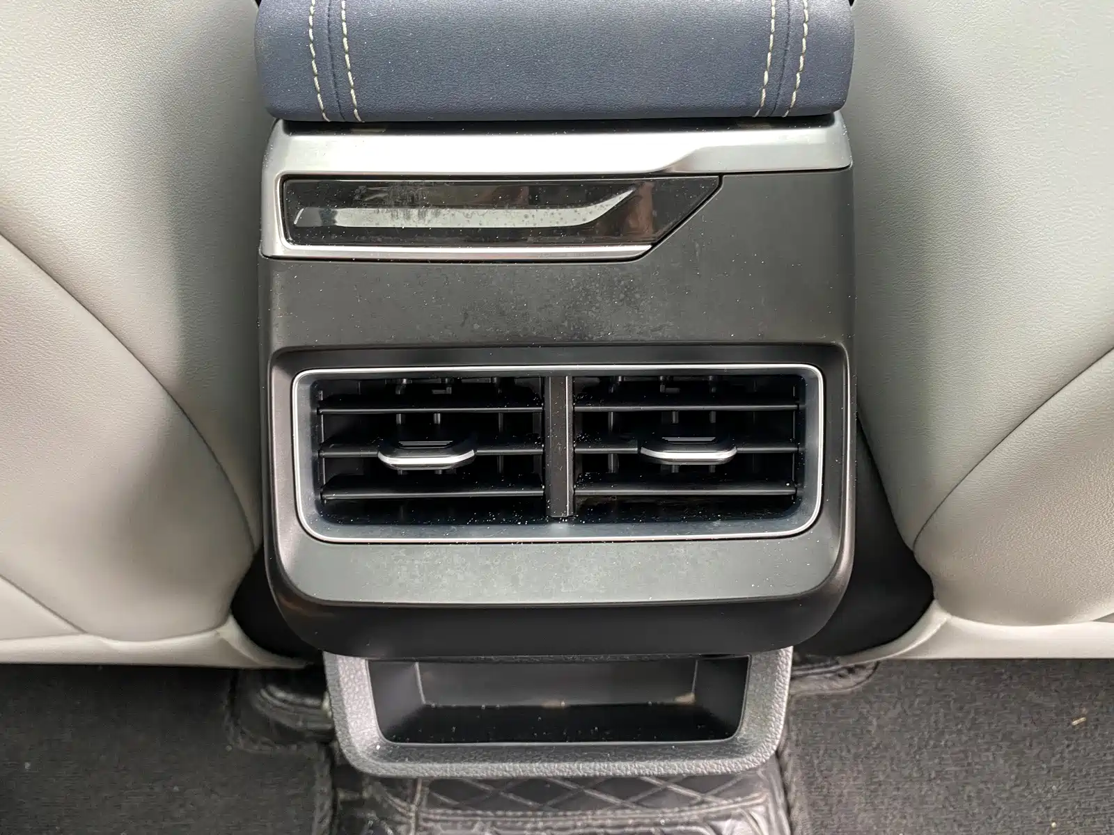 Фото 17 - Geely Preface