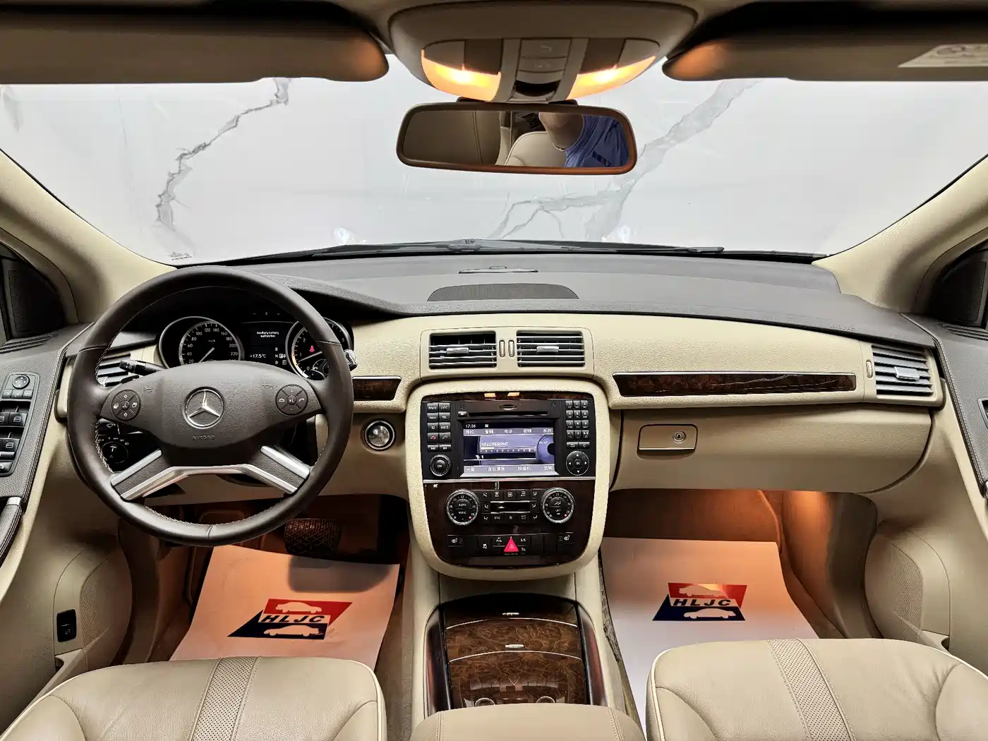 Mercedes-Benz R-Class 2011 R 350 L 4MATIC фото 10