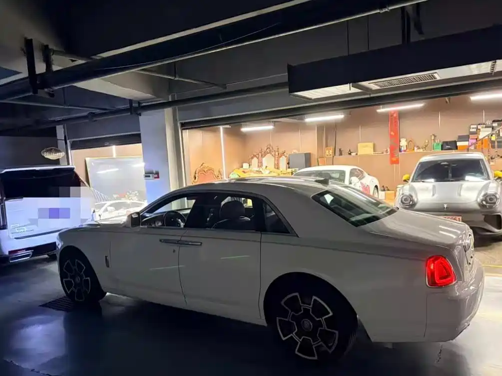 Фото 4 - Rolls-Royce Ghost