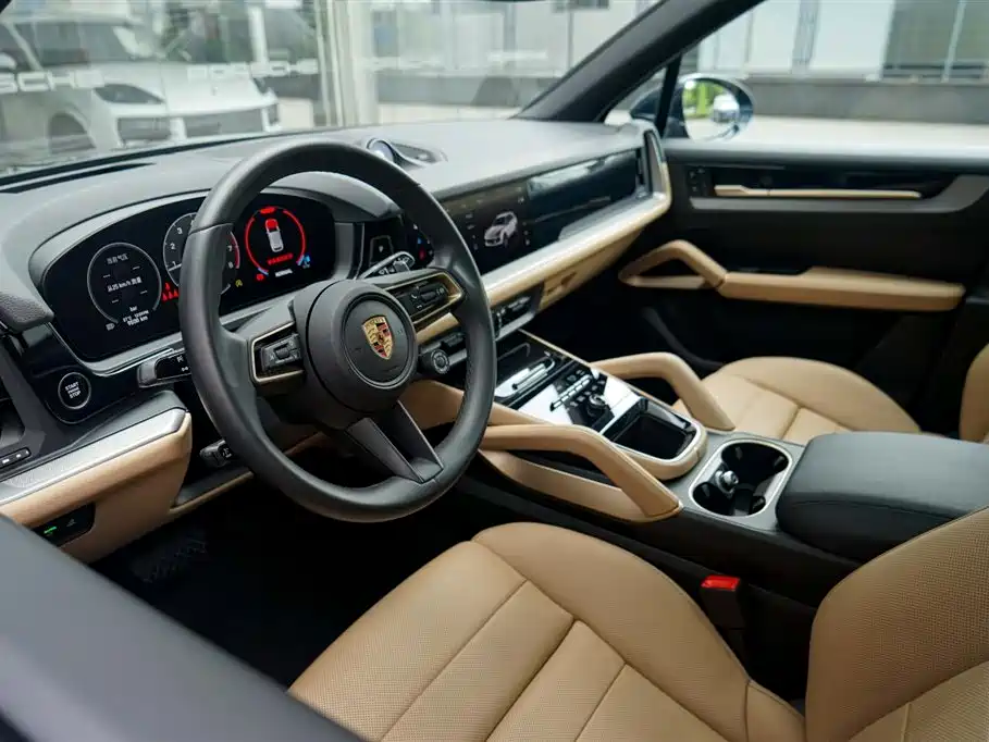 Porsche Cayenne 2025 Cayenne 3.0T фото 14