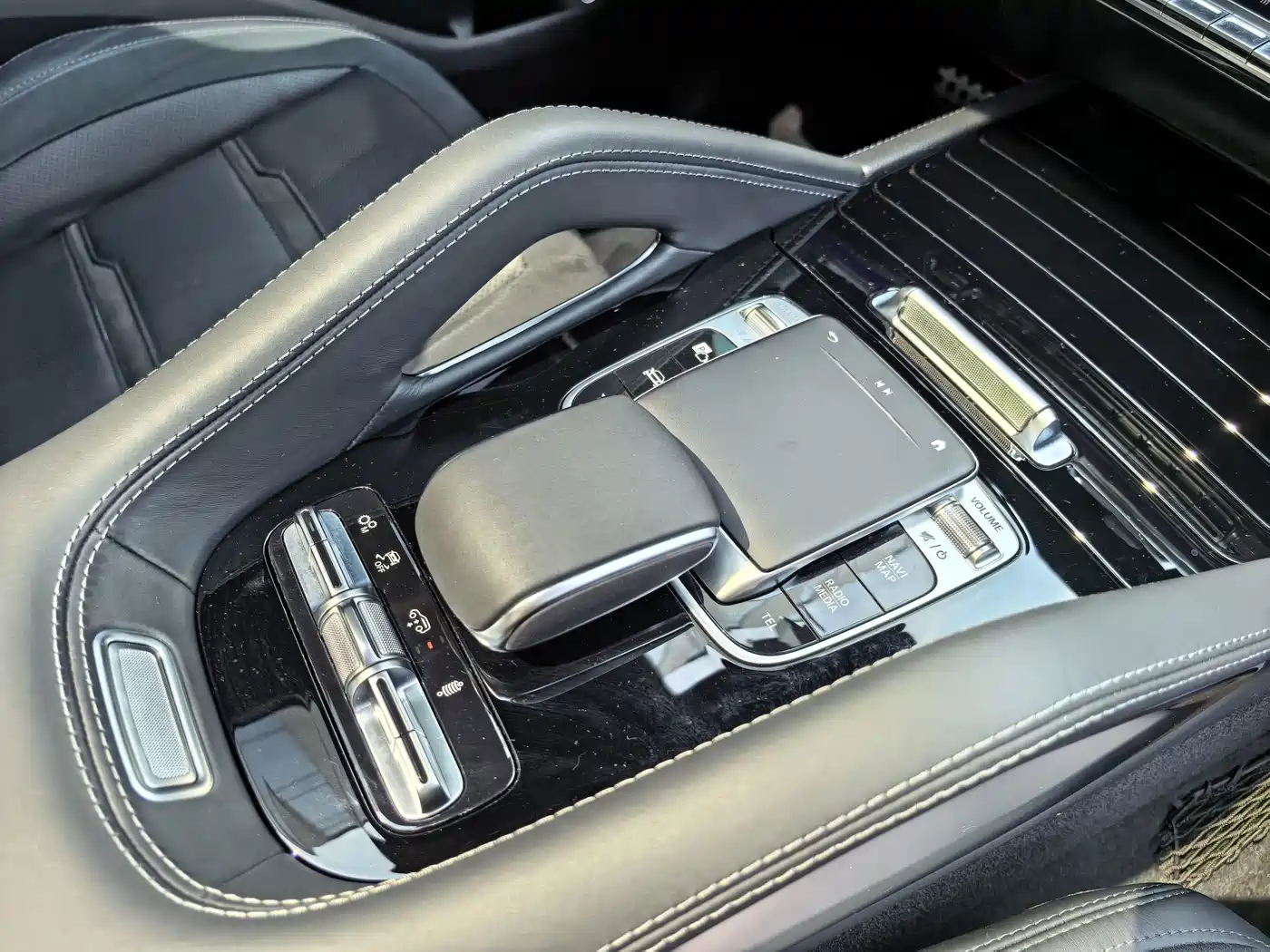 Mercedes-Benz GLE AMG 2021 2020 AMG GLE 53 4MATIC+