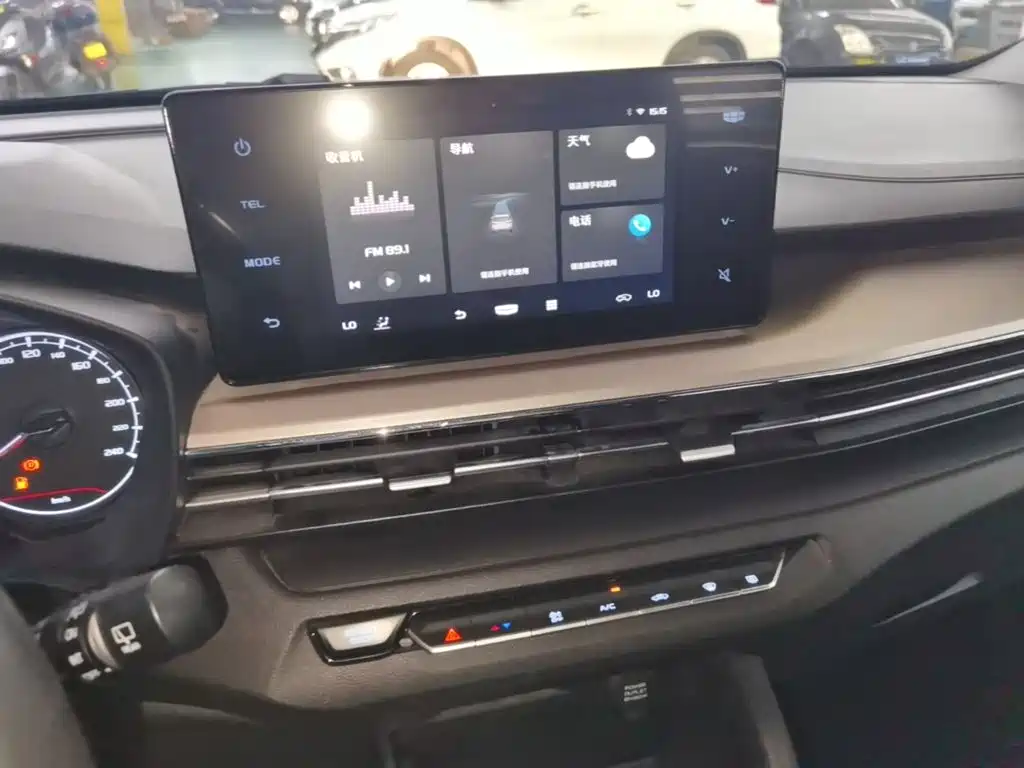 Geely Vision X3 2022 2021 PRO 1.5L CVT Premium
