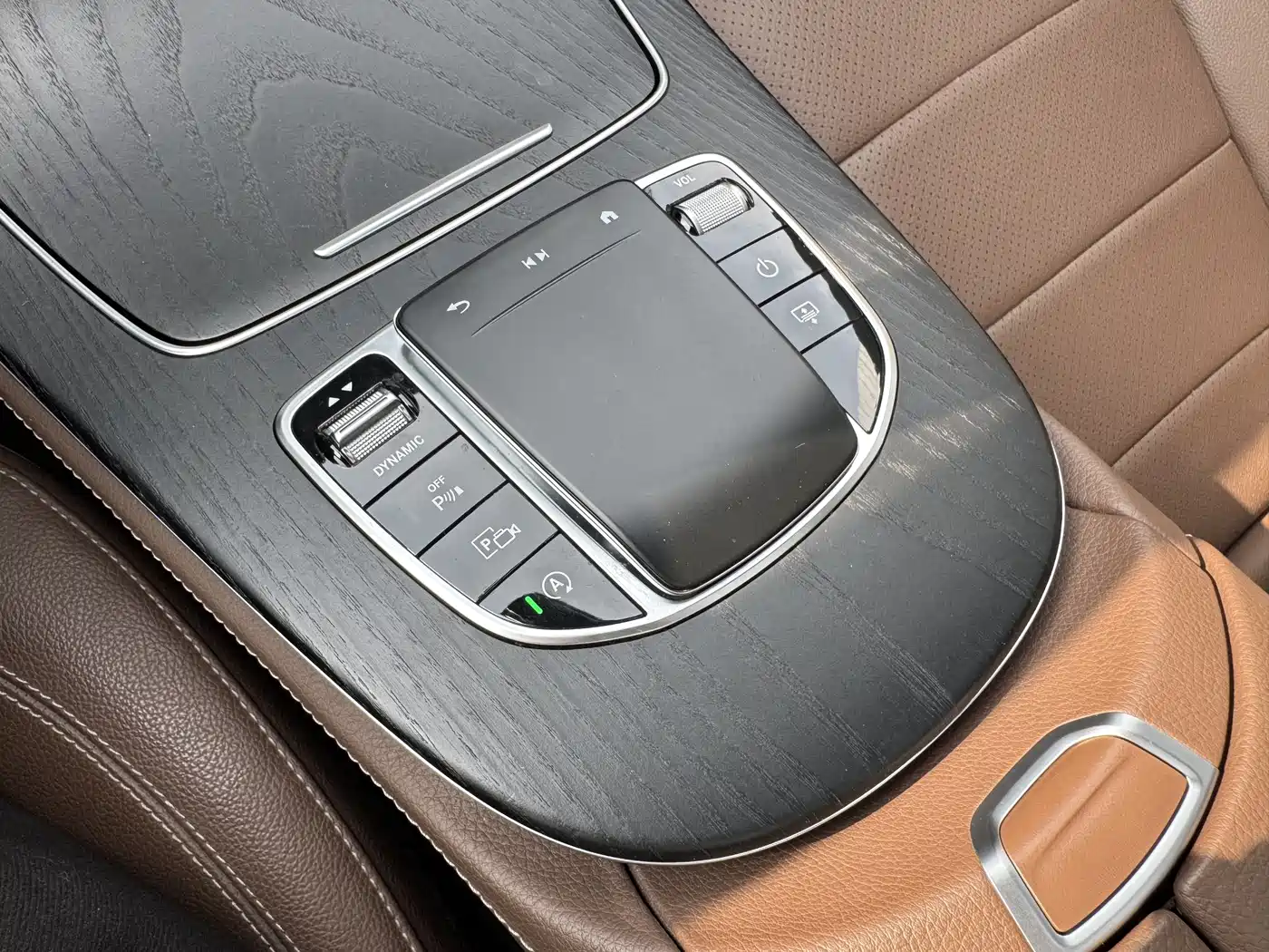 Mercedes-Benz E-Class 2022 E 300 L Sport Luxury фото 12