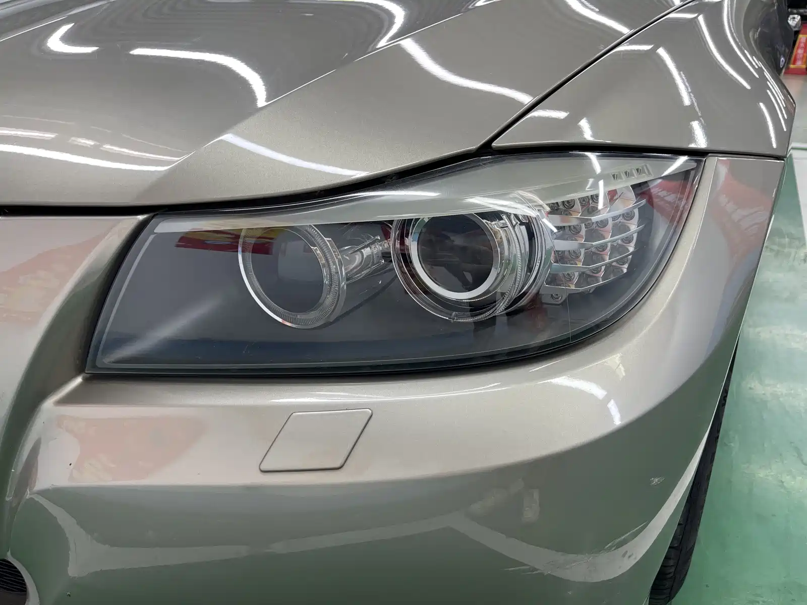 Photo 27 - BMW 3 Series