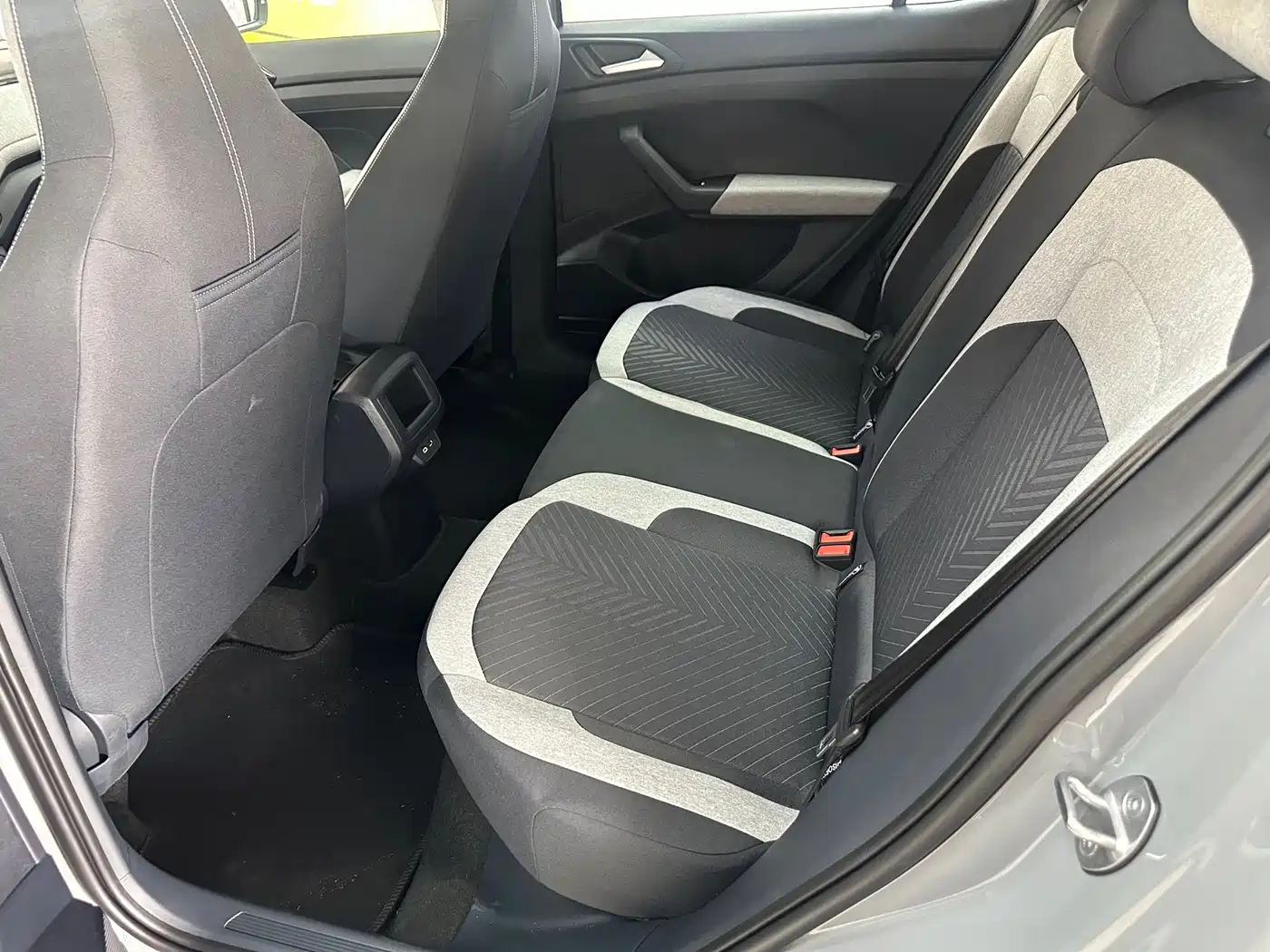 Volkswagen Tharu 2026 New Sharp 1.5L Advance Edition фото 5