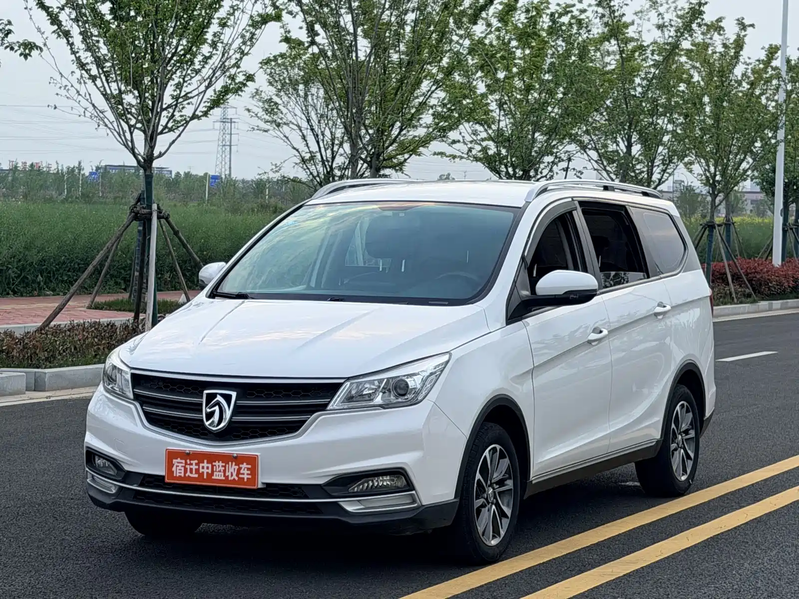 Фото 1 - Baojun 730
