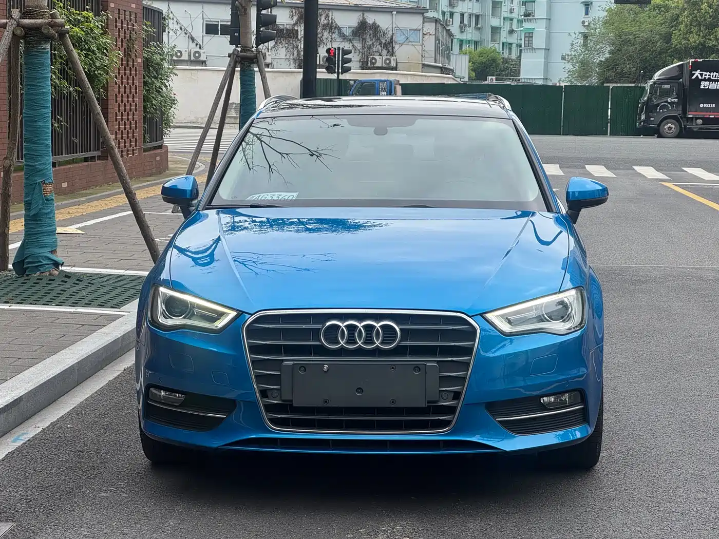 Audi A3 2015 Sportback 35 TFSI Millionth Anniversary Comfort Enjoyment Type фото 2