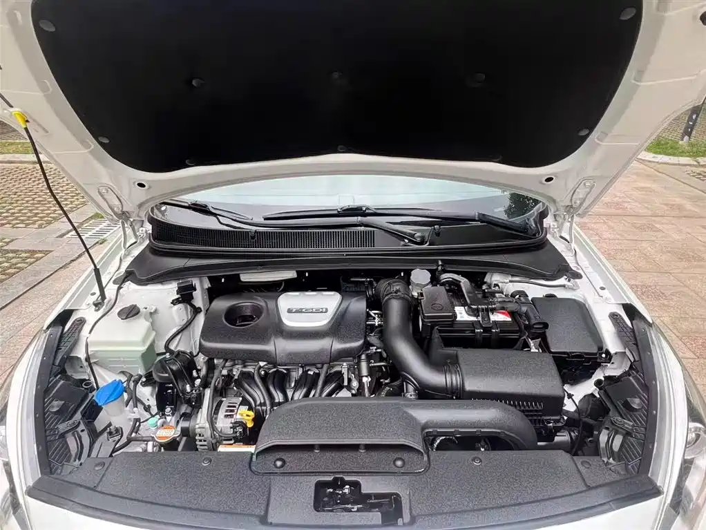 Hyundai Mistra 2017 1.6T Automatic Smart GLS (China V) фото 14