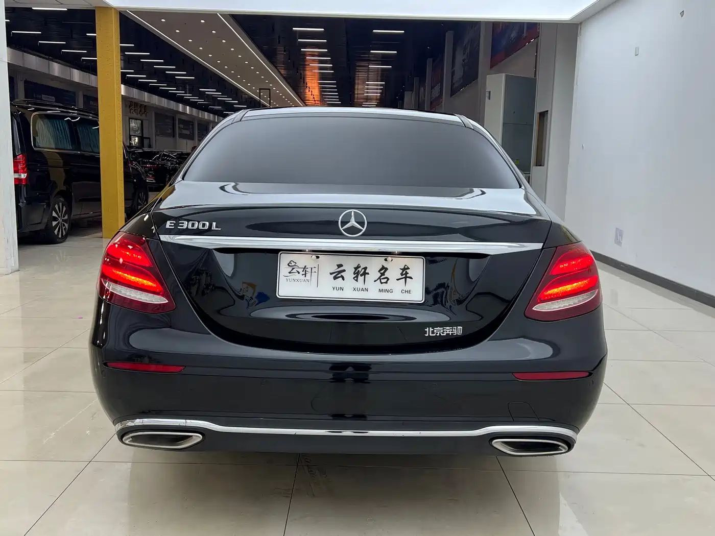 Mercedes-Benz E-Class 2017 E 300 L Luxury фото 21