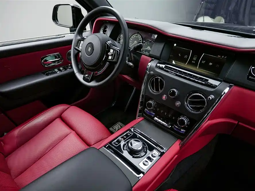 Rolls-Royce Cullinan 2023 2018 4-Seater Version