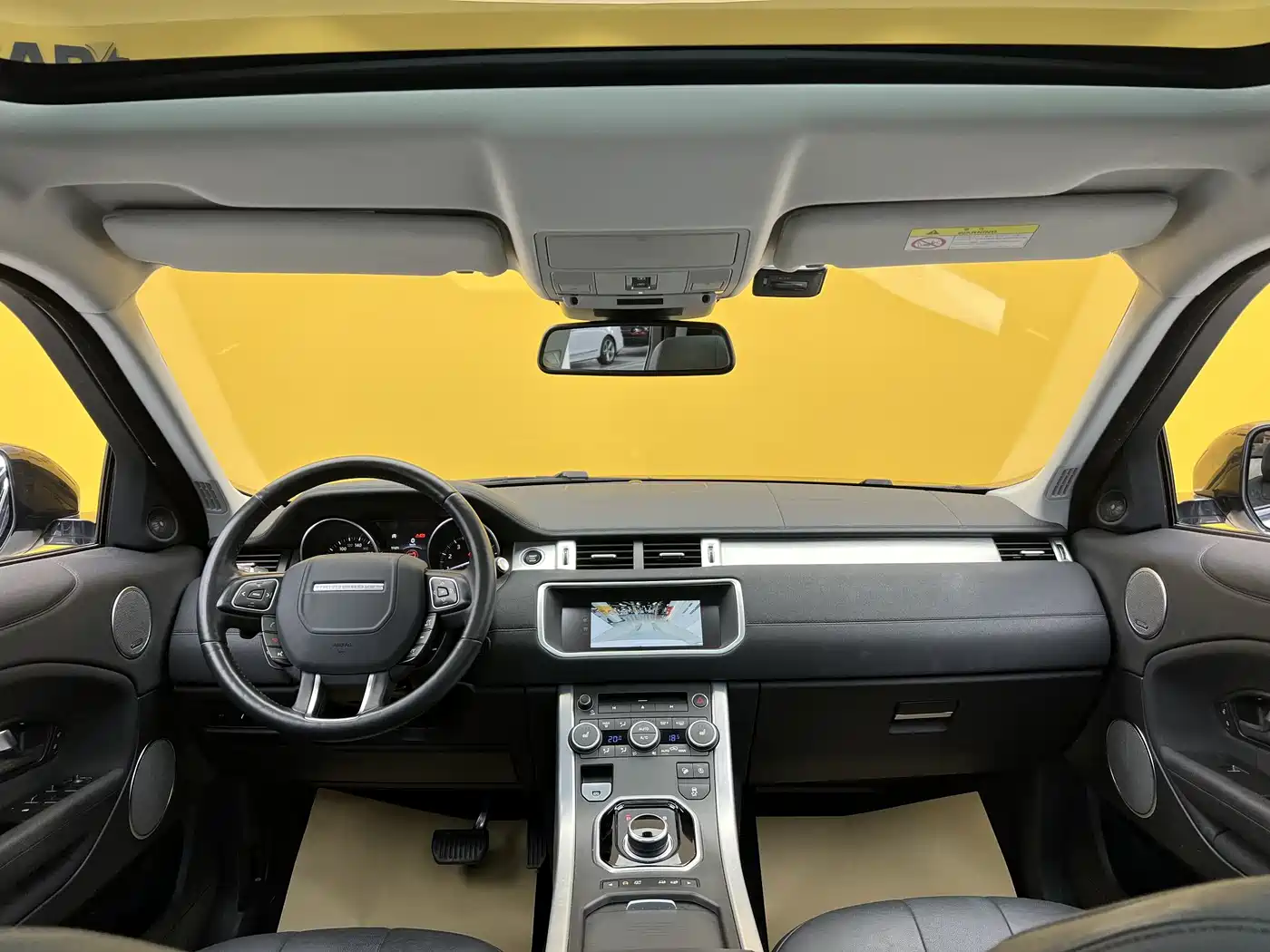Land Rover Range Rover Evoque 2018 240PS SE Smart Edition фото 11