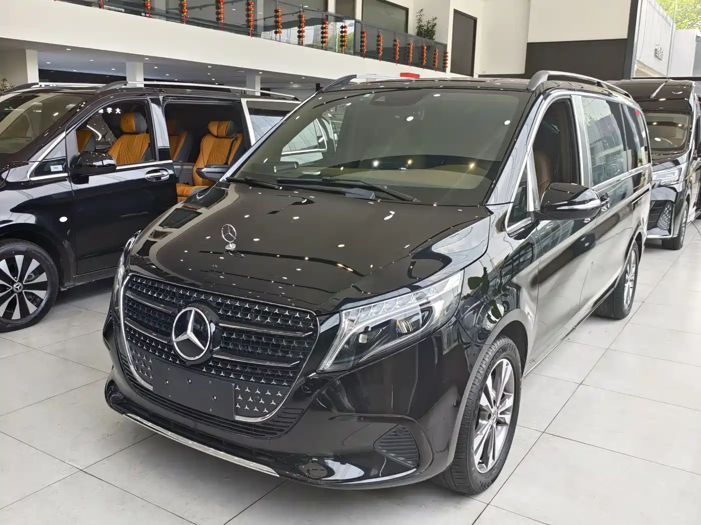 Mercedes-Benz V-Class 2018 V 260 Navigator Edition China VI