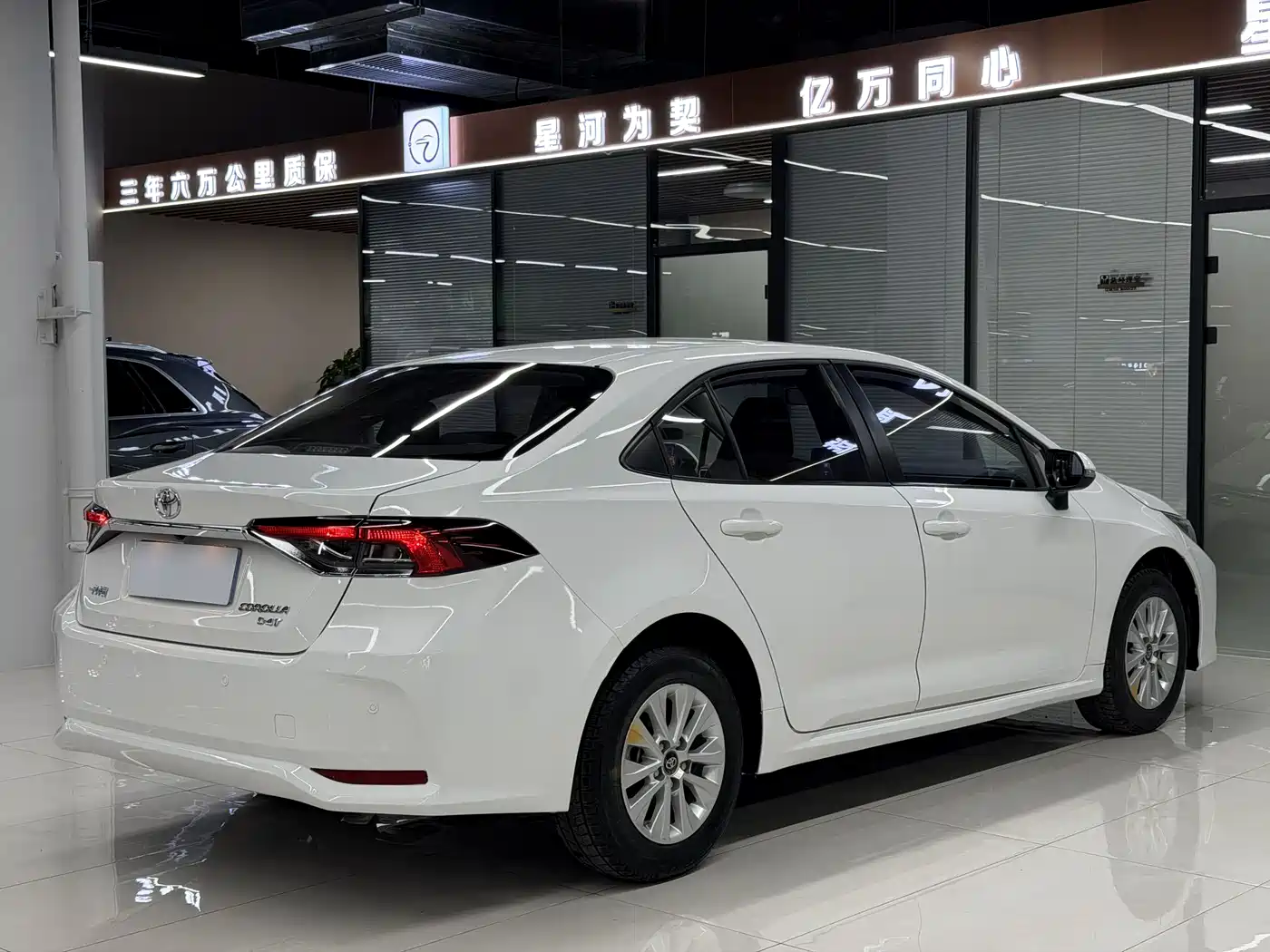 Toyota Corolla 2023 1.2T Pioneer Edition фото 15