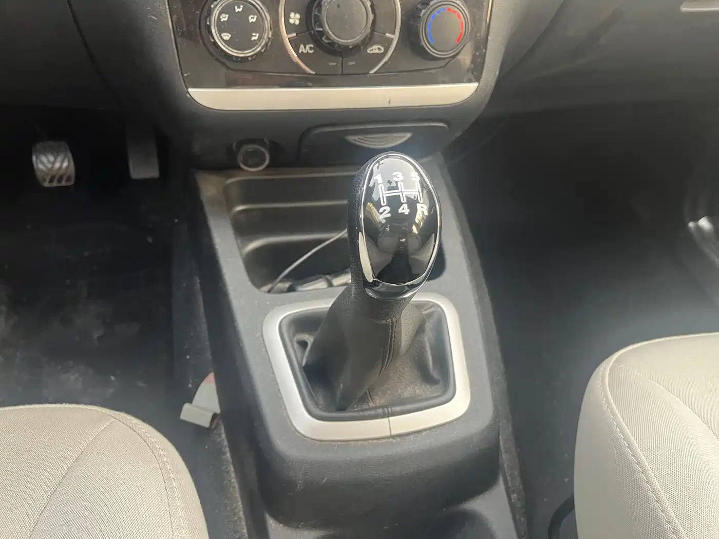 BAIC Huansu H2 2016 2016 H2E 1.5L Elite BJ415B