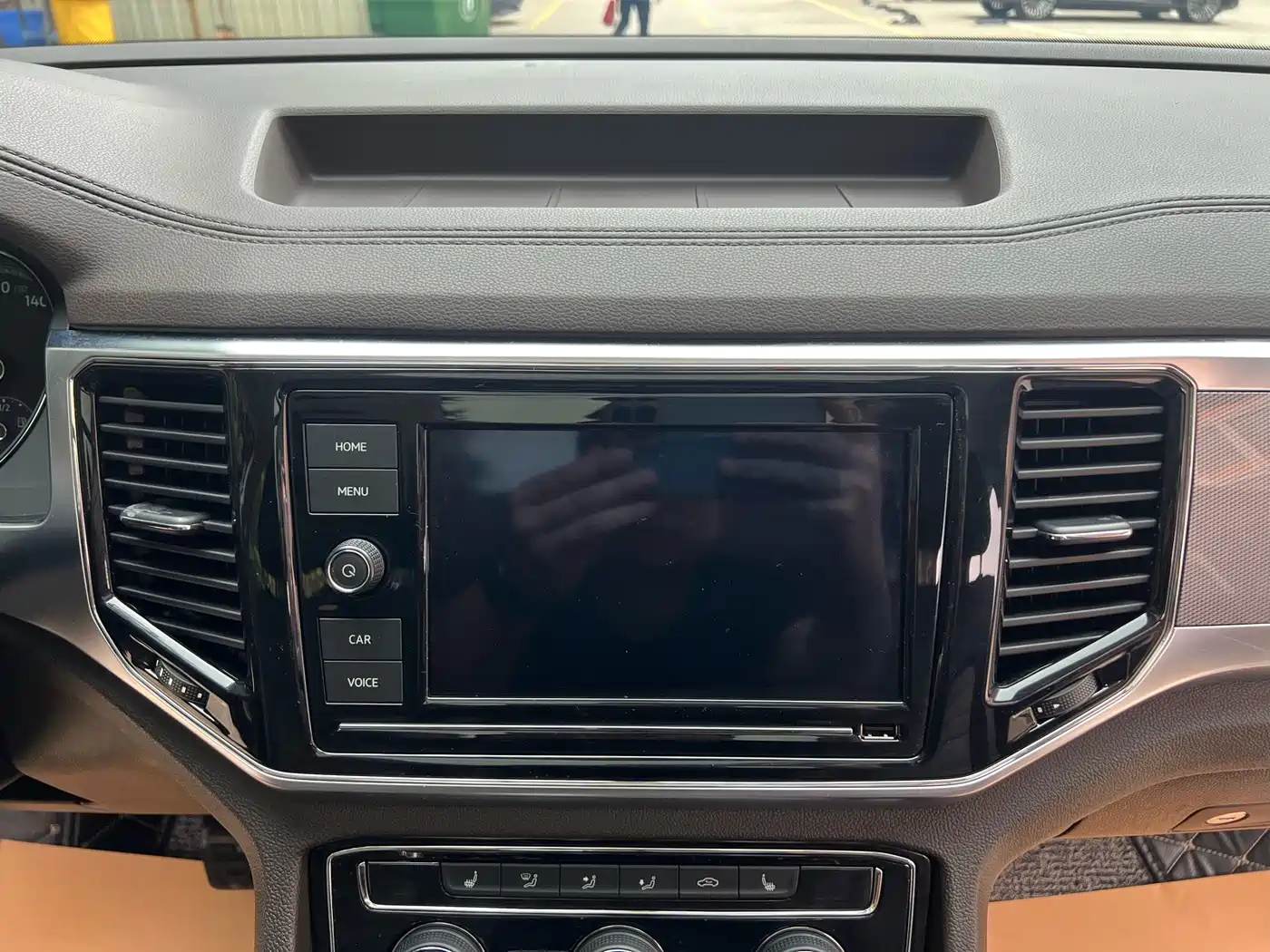Volkswagen Teramont 2019 380TSI 4WD Luxury Edition China VI фото 12