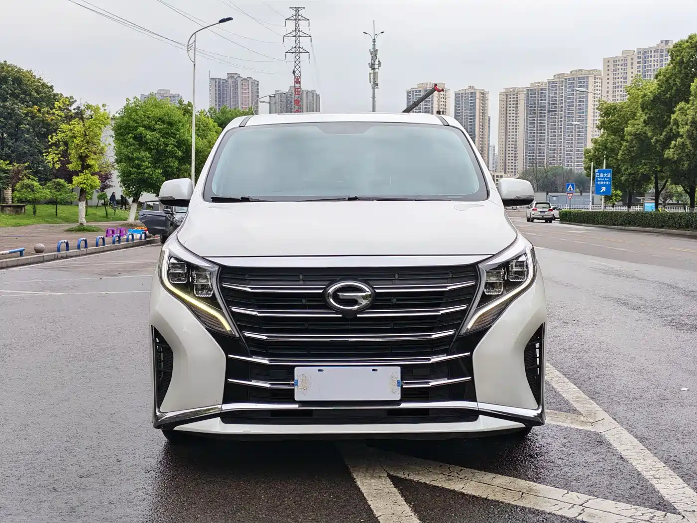 GAC TRUMPCHI M8