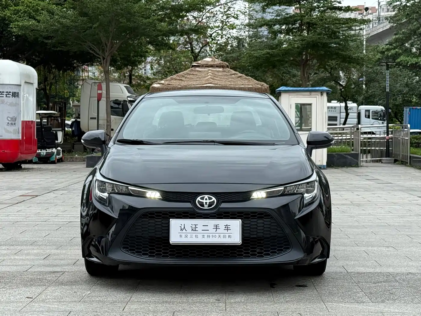 Toyota Levin 2021 TNGA 1.5L CVT Progressive Edition фото 2