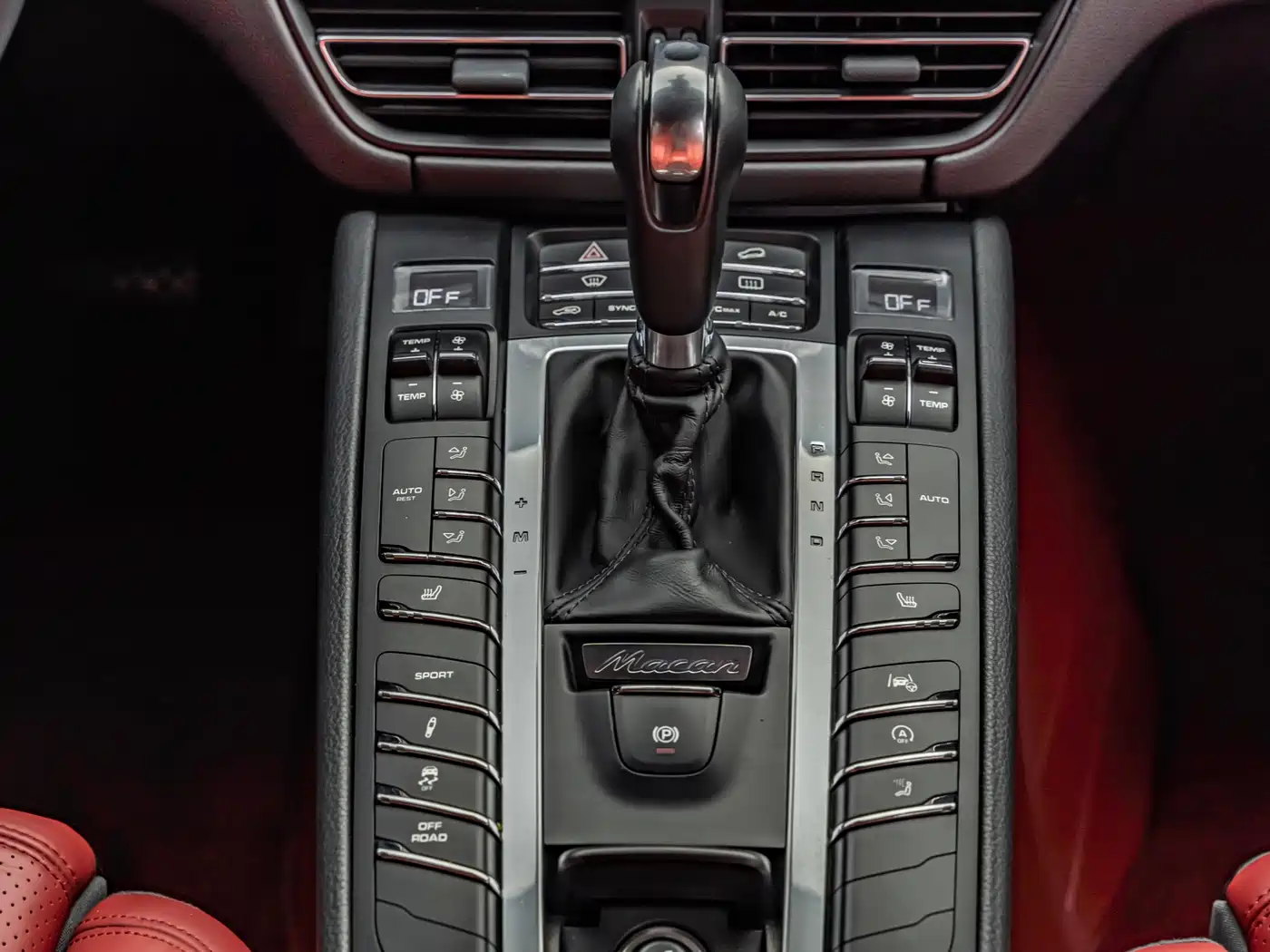Porsche Macan 2018 Macan 2.0T фото 20