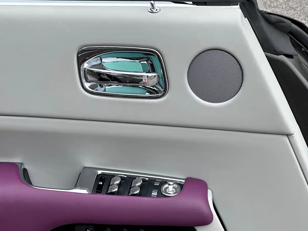Rolls-Royce Dawn 2020 2018 6.6T Standard