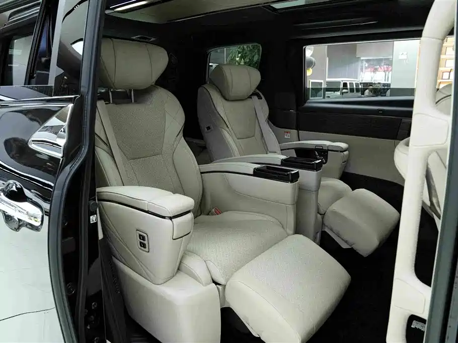 Toyota Vellfire 2025 2024 Crown Hybrid 2.5L Premium Edition