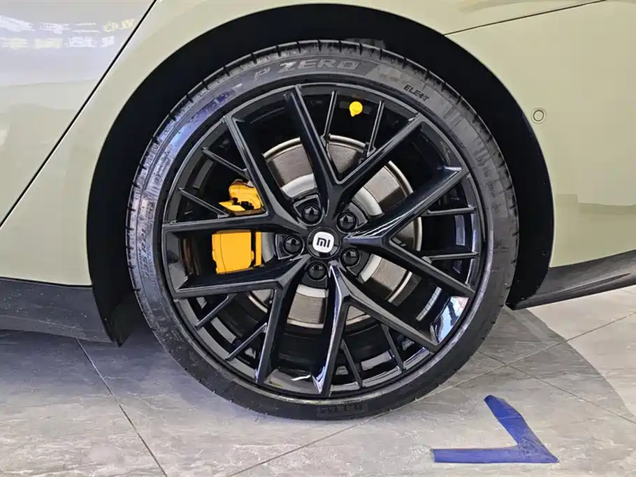 XIAOMI CAR XIAOMI SU7