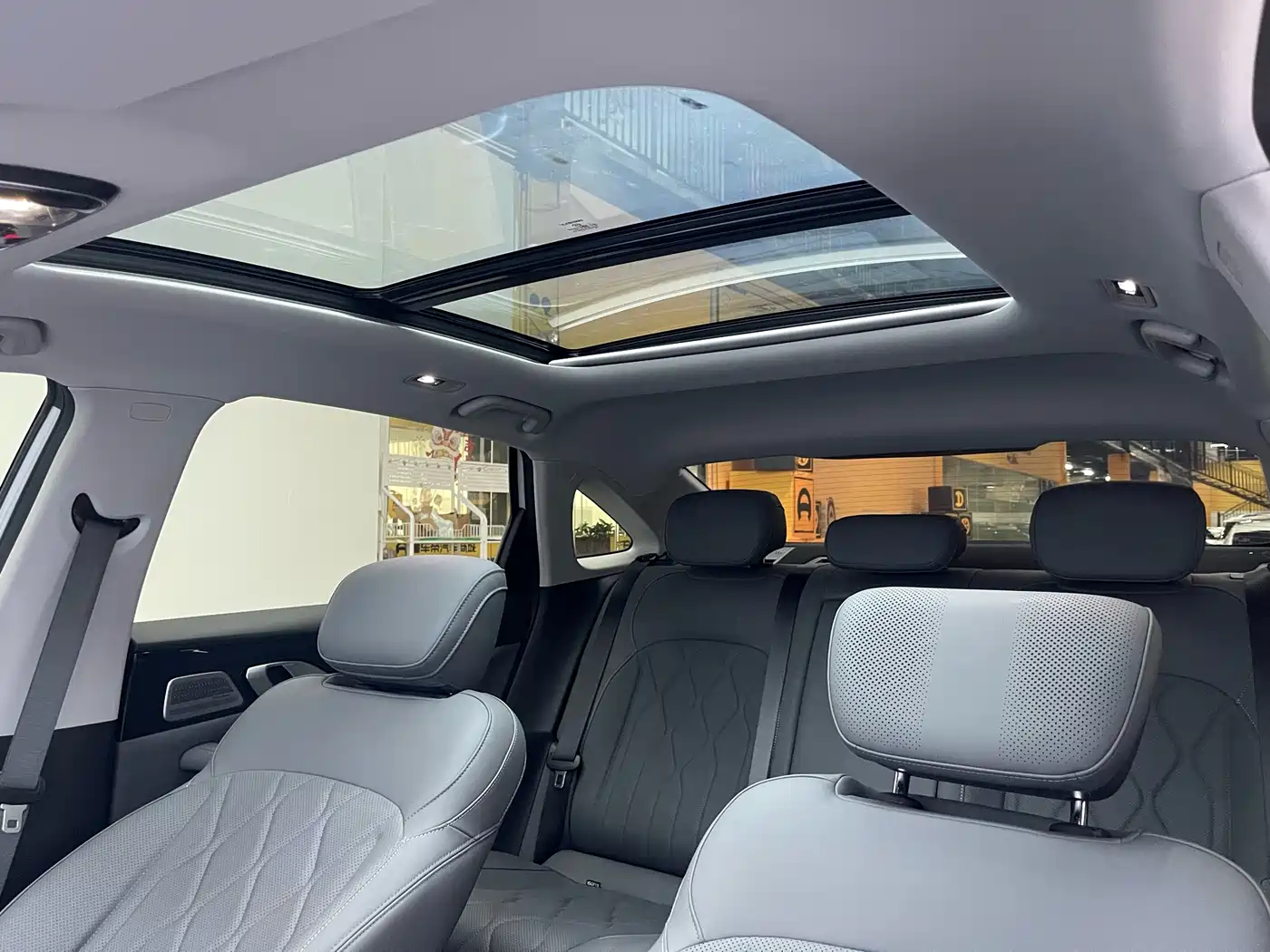 Geely Galaxy Galaxy A7 2025 EM-i 150km Explorer+ Edition фото 14