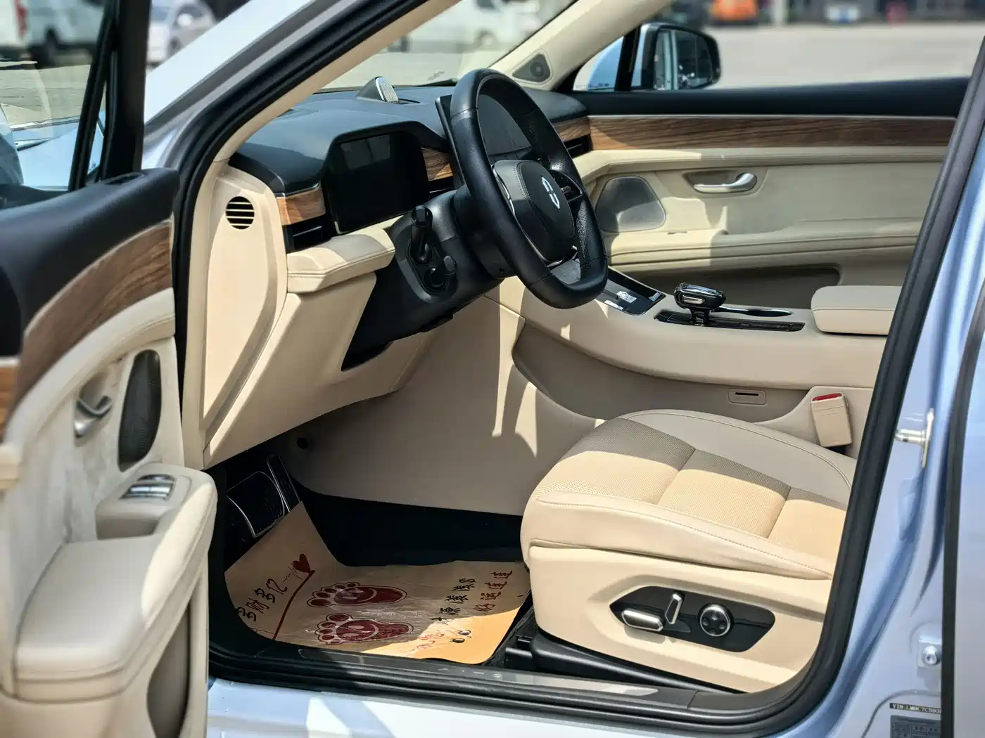 AITO Wenjie AITO M5 2022 Model Pure Electric AWD Performance Edition фото 7