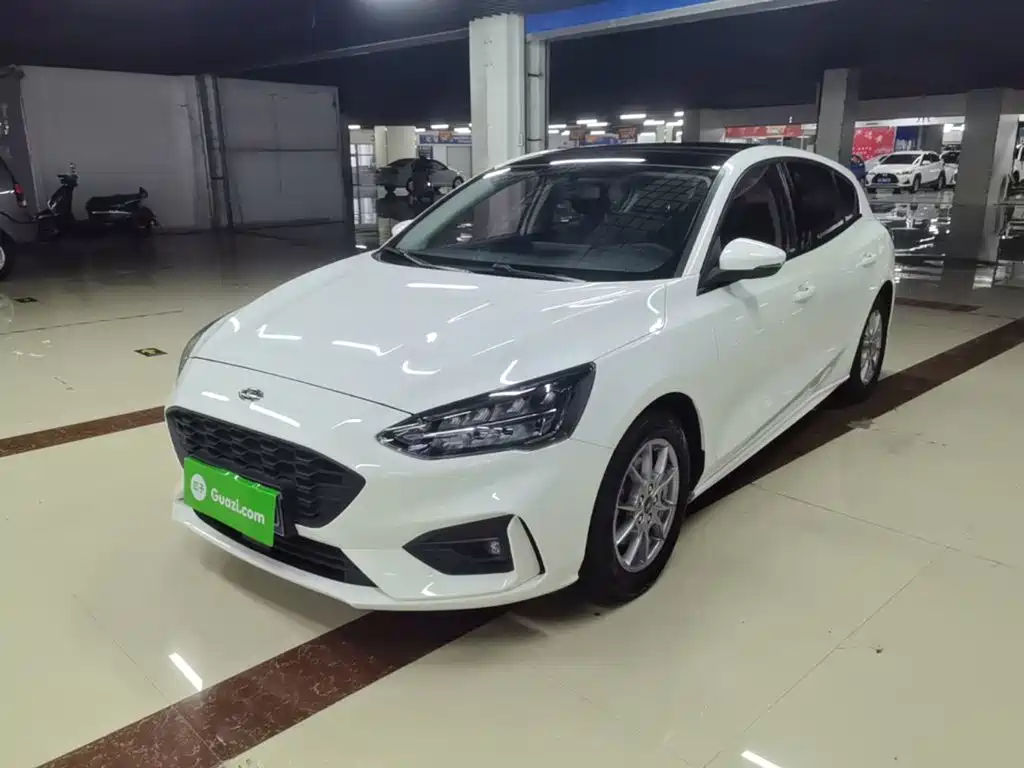 Photo 1 - Ford Focus