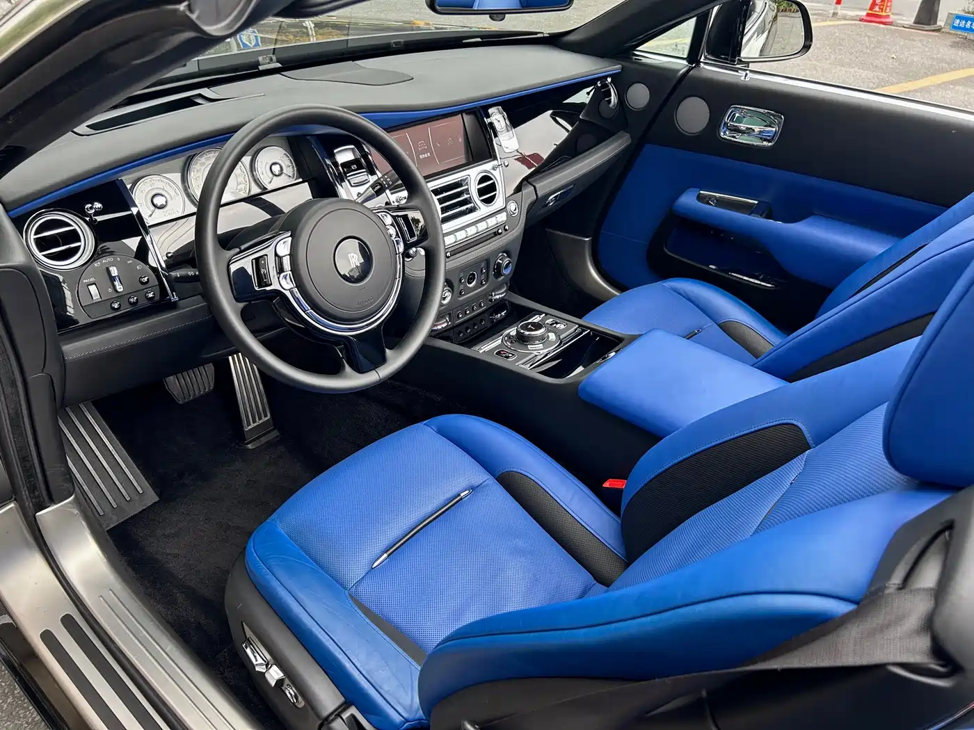 Rolls-Royce Dawn 2021 2018 6.6T Standard