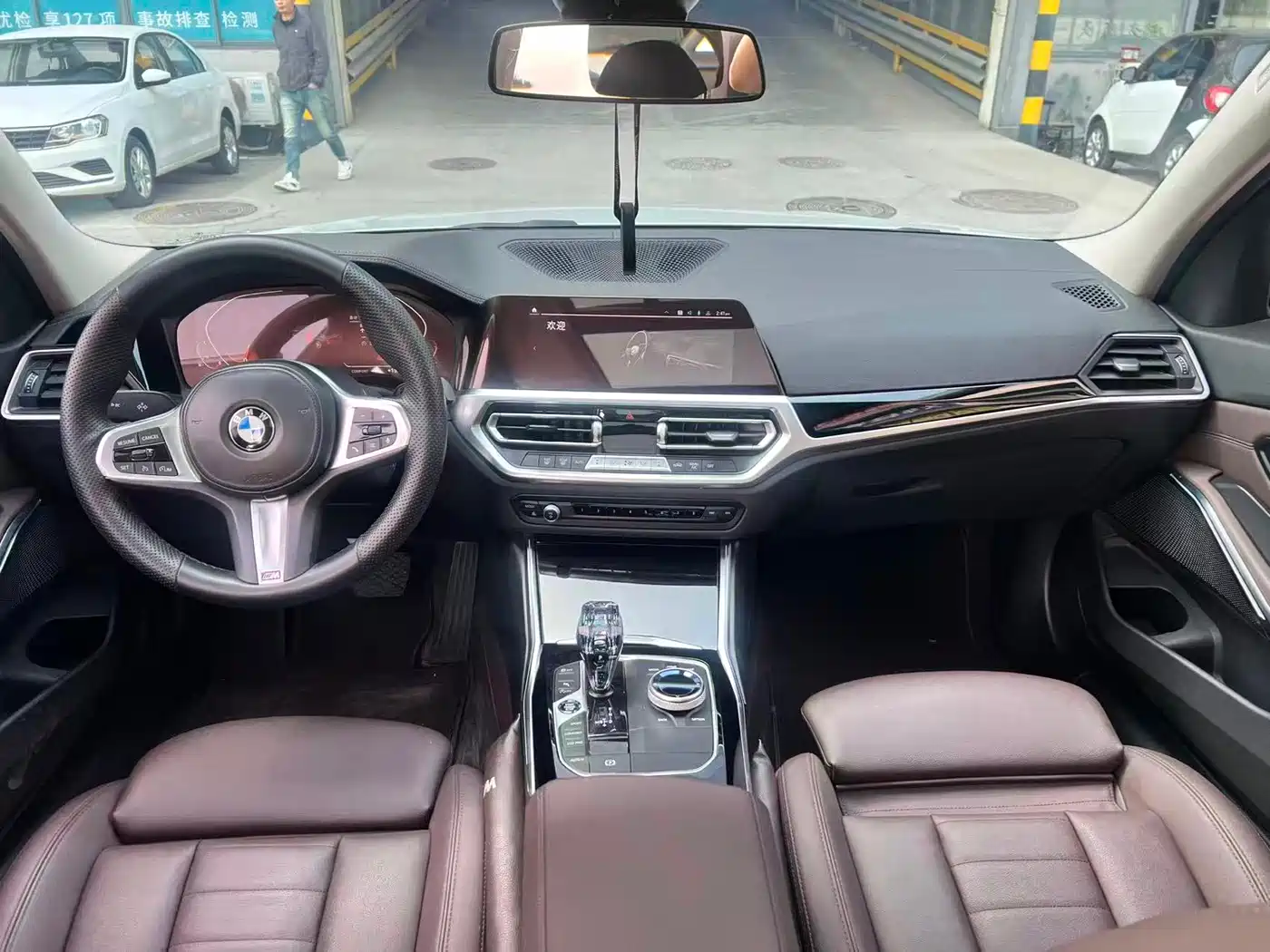 BMW 3 Series 2021 320Li M Sport Package фото 5