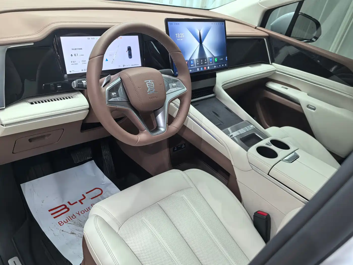 BYD Xia 2025 2025 DM-i 1.5T 180km Surpass Edition
