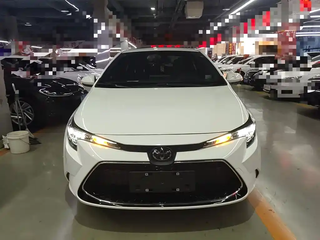 Toyota Levin 2022 185T CVT Luxury Edition фото 3