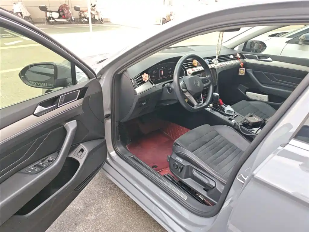 Volkswagen Weilan 2021 2.0T Smooth Ride Edition фото 16