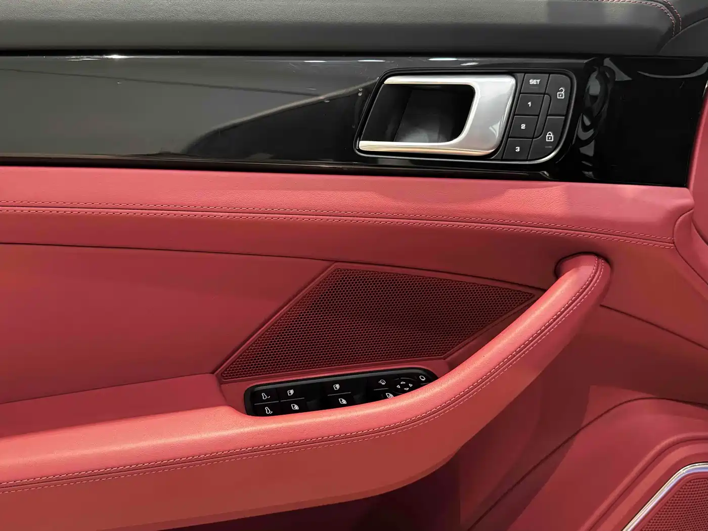 Porsche Panamera 2021 Model Panamera 2.9T фото 12